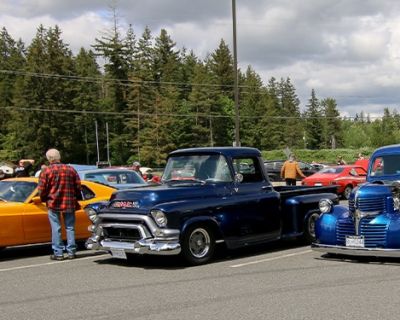 Classic Vehicles at Brookswood Car Show