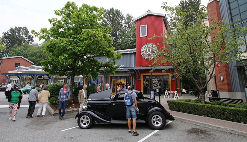 Antique Car at Cruise the Shore