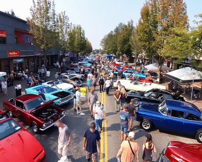 Cruise-in Car Show in Langley