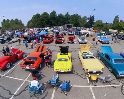 Music and Motors Car Show in Langley